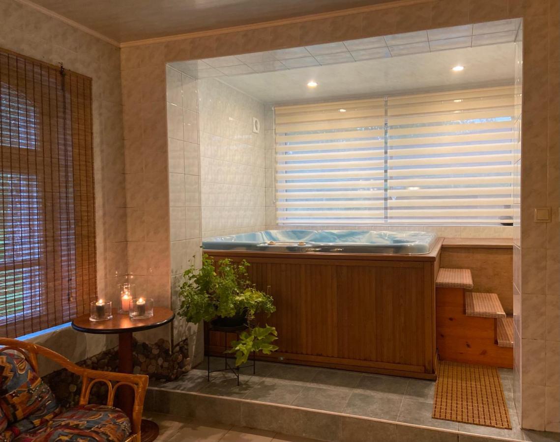 Vitrupe Karle Hotel מראה חיצוני תמונה