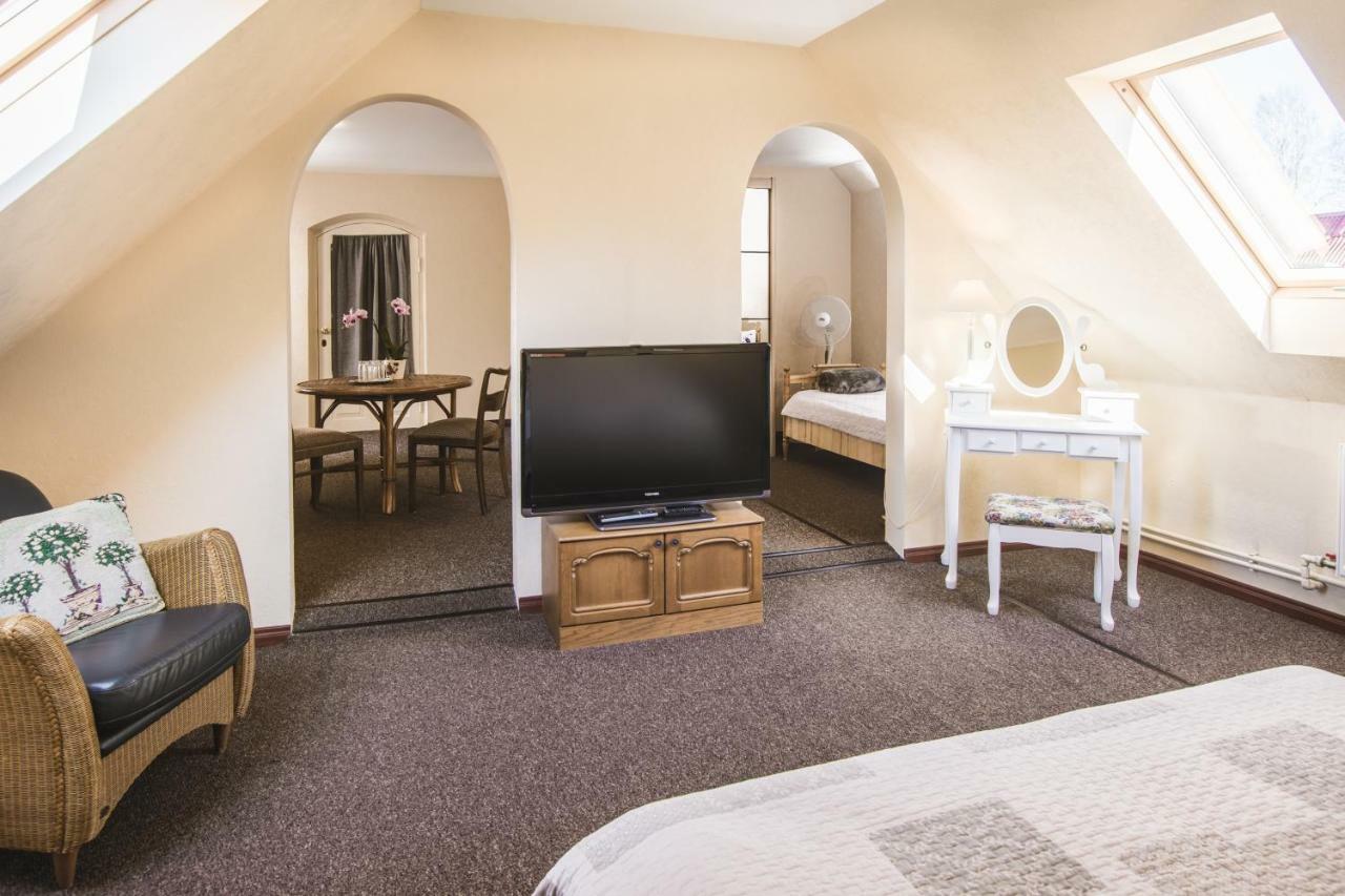 Vitrupe Karle Hotel מראה חיצוני תמונה