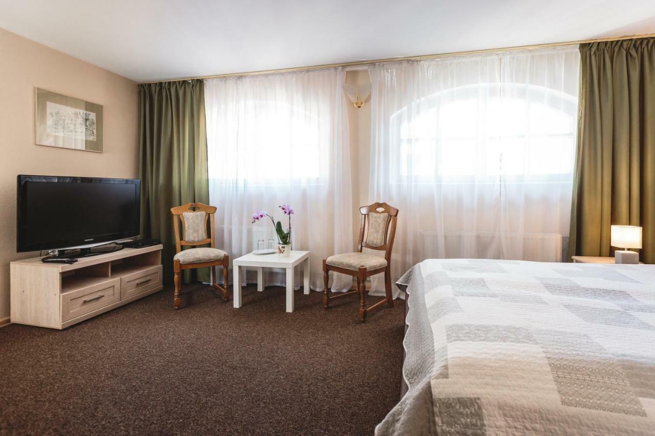 Vitrupe Karle Hotel מראה חיצוני תמונה